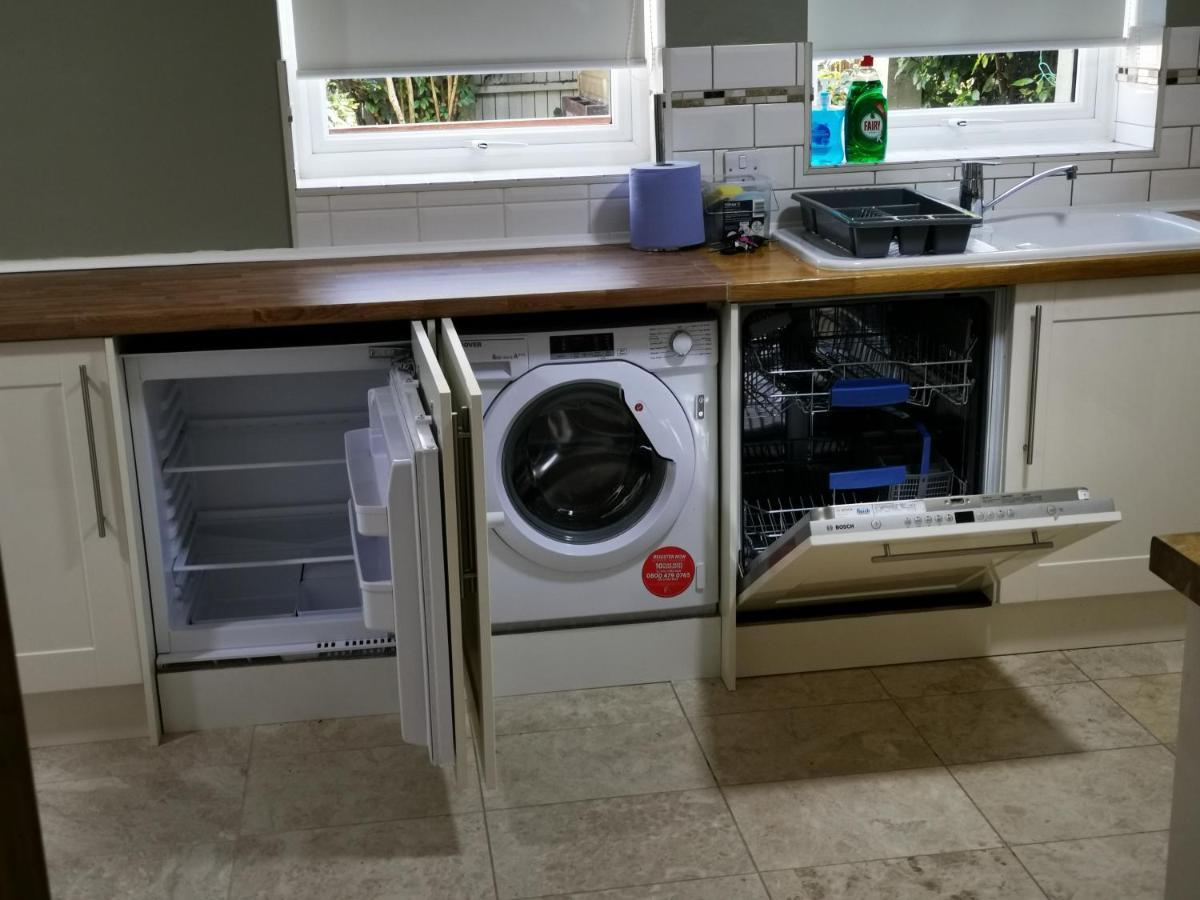 Brigstock Holidays House Apartamento
