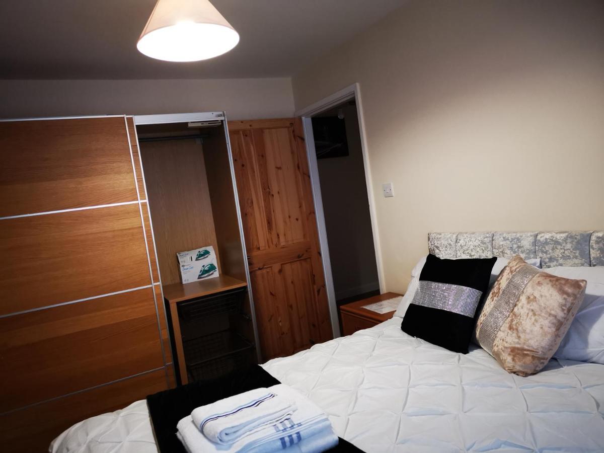 Apartamento Brigstock Holidays House *